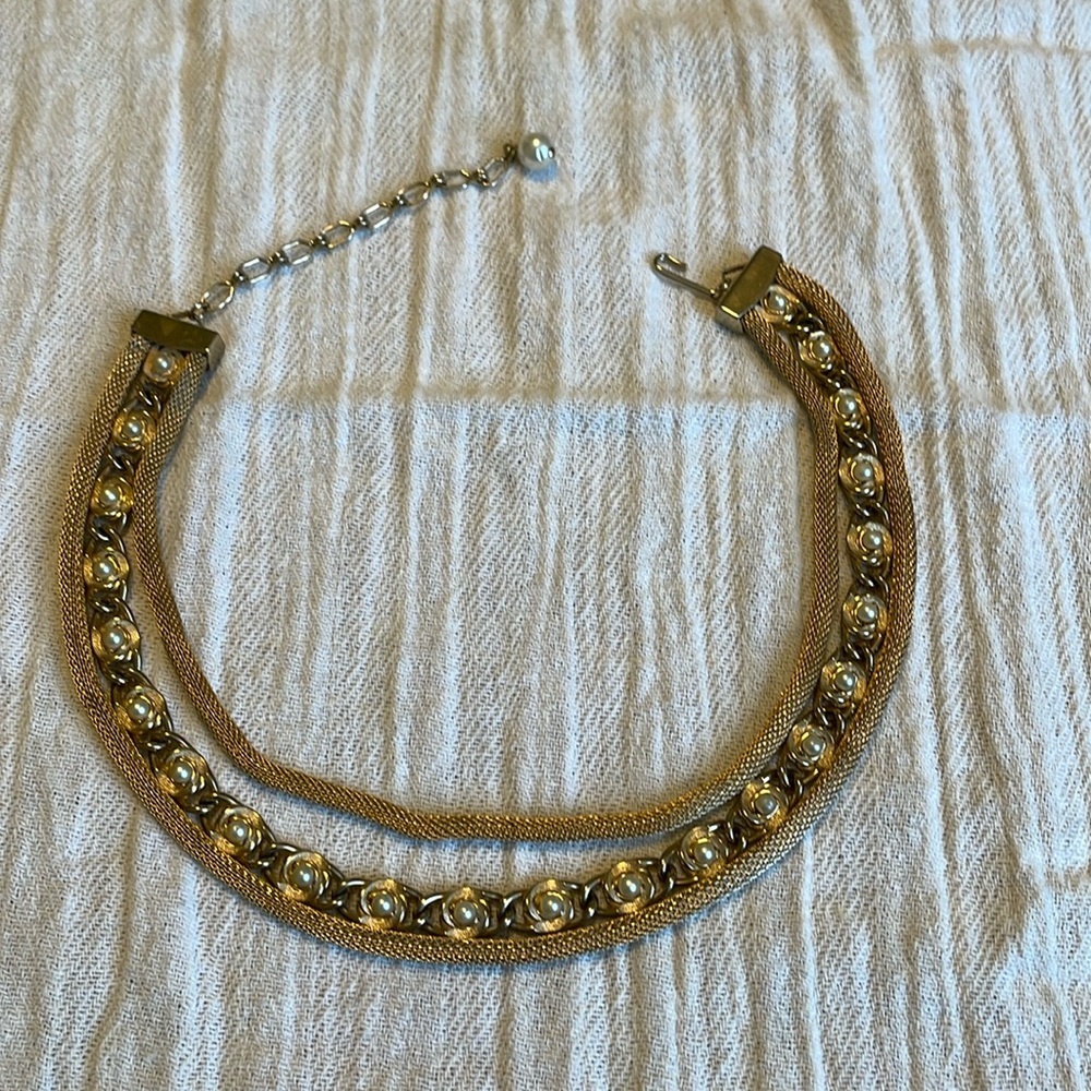 Gold and pearl choker necklace